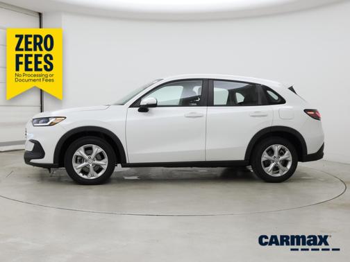 White 2023 Honda HR-V LX