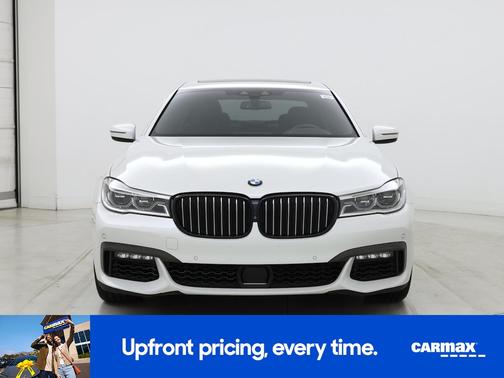 Pearl 2019 BMW 750 I xDrive