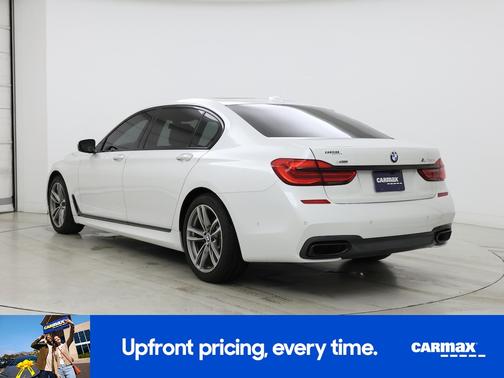 Pearl 2019 BMW 750 I xDrive