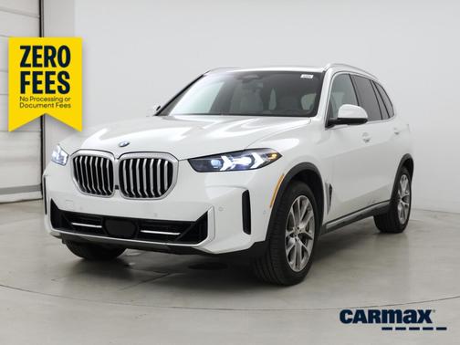 White 2024 BMW X5 sDrive40i
