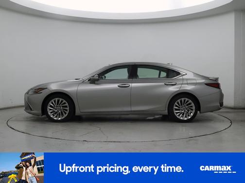 2019 Lexus ES 300h Ultra Luxury