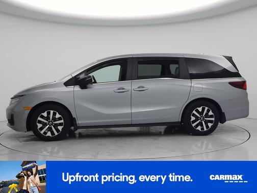 Silver 2025 Honda Odyssey EX-L