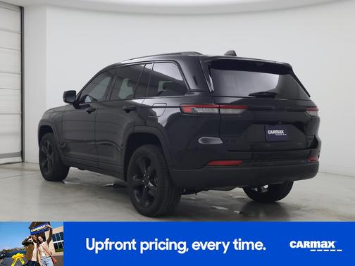 Black 2023 Jeep Grand Cherokee Limited