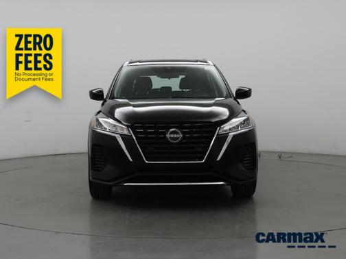 Black 2023 Nissan Kicks SV
