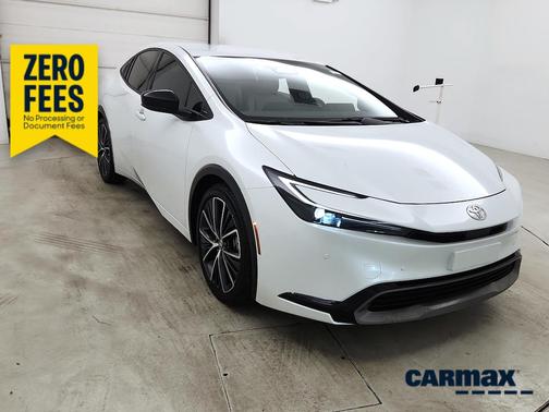White 2023 Toyota Prius XLE