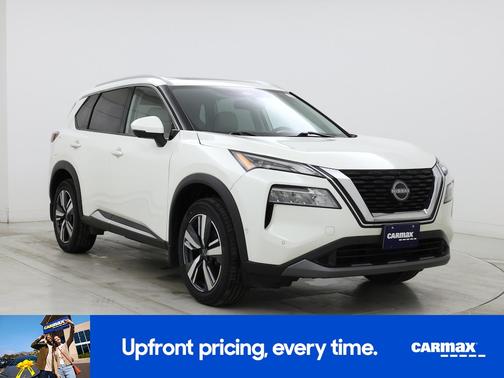 White 2023 Nissan Rogue SL