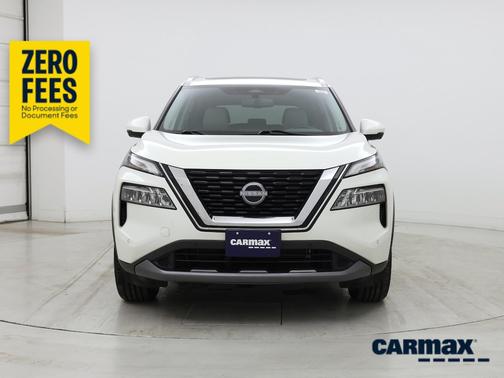 White 2023 Nissan Rogue SL