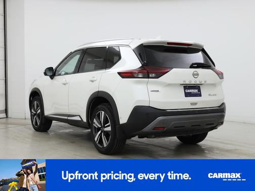 White 2023 Nissan Rogue SL