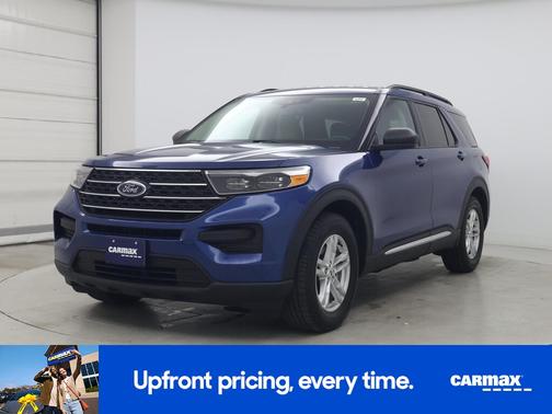 Blue 2022 Ford Explorer XLT