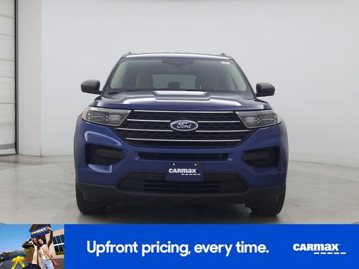 Blue 2022 Ford Explorer XLT