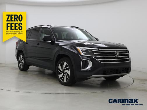 Black 2024 Volkswagen Atlas SE w/Tech