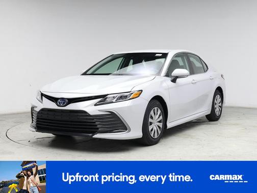 2022 Toyota Camry Hybrid LE