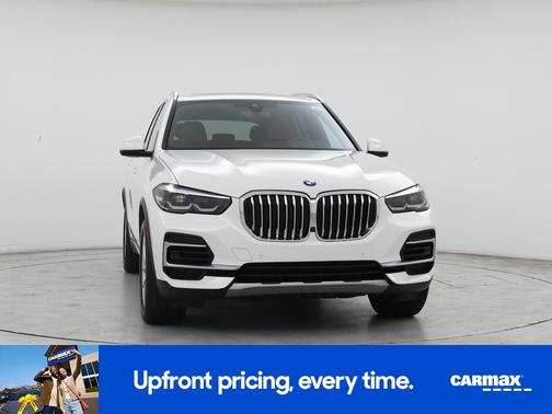 White 2023 BMW X5 sDrive40i