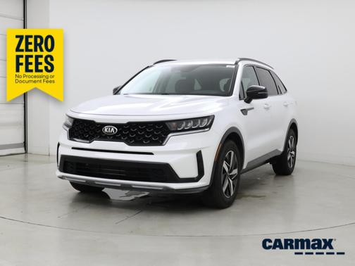 White 2021 Kia Sorento S