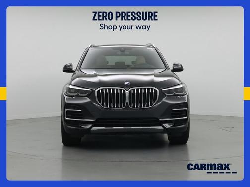 Gray 2022 BMW X5 sDrive40i