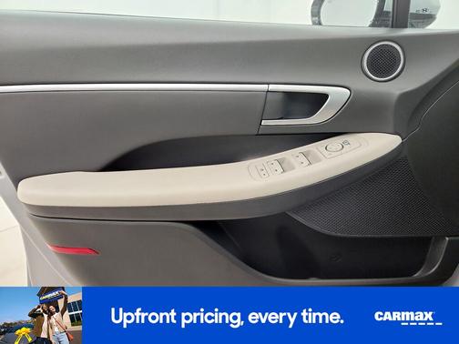 Silver 2024 Hyundai SONATA SEL