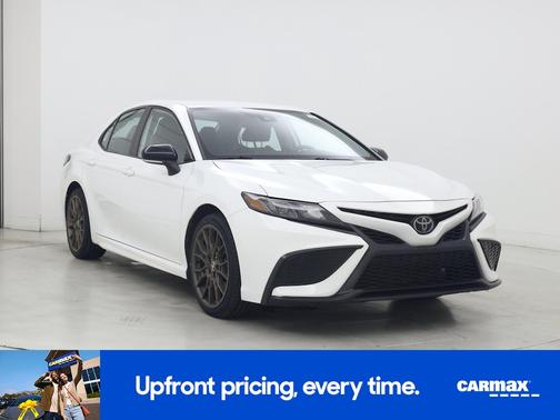 White 2023 Toyota Camry SE