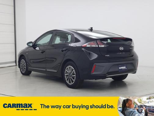 2020 Hyundai IONIQ EV SE