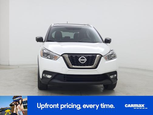 2019 Nissan Kicks SR