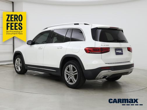 White 2022 Mercedes-Benz GLB 250