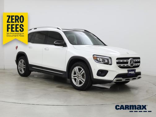 White 2022 Mercedes-Benz GLB 250