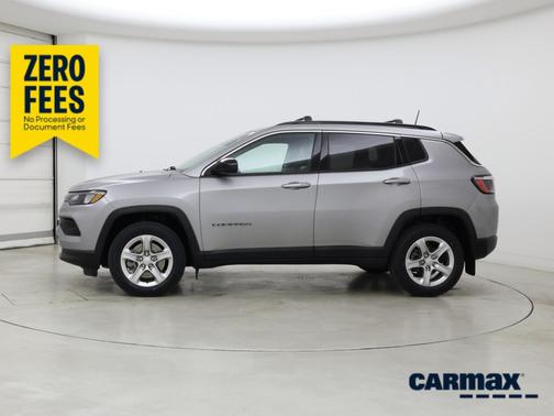 Silver 2023 Jeep Compass Latitude