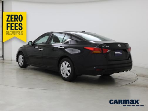 Black 2019 Nissan Altima S
