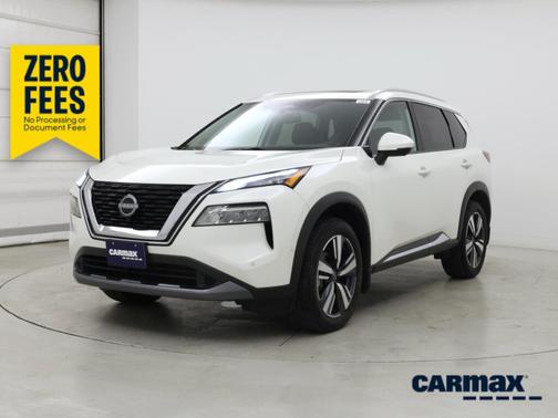 White 2023 Nissan Rogue SL