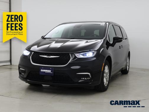 Black 2025 Chrysler Pacifica Select