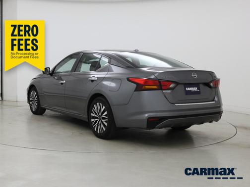 Gray 2023 Nissan Altima SV