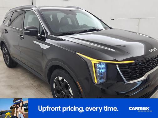 Black 2024 Kia Sorento S