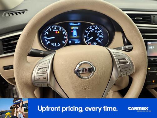 Gray 2015 Nissan Rogue S