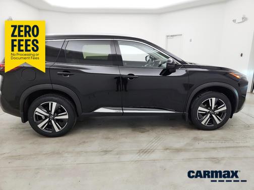 Black 2023 Nissan Rogue SL