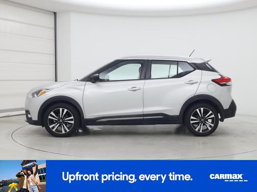 2019 Nissan Kicks SR