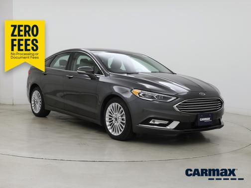 Gray 2017 Ford Fusion SE