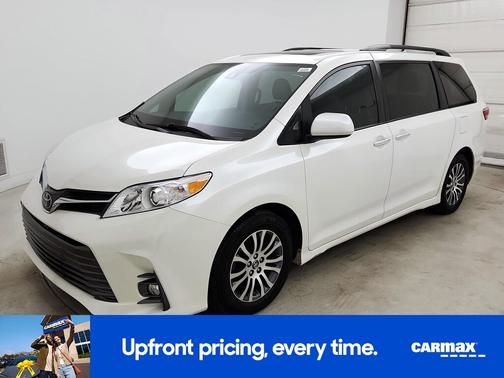 2018 Toyota Sienna XLE Premium