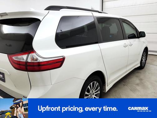 2018 Toyota Sienna XLE Premium