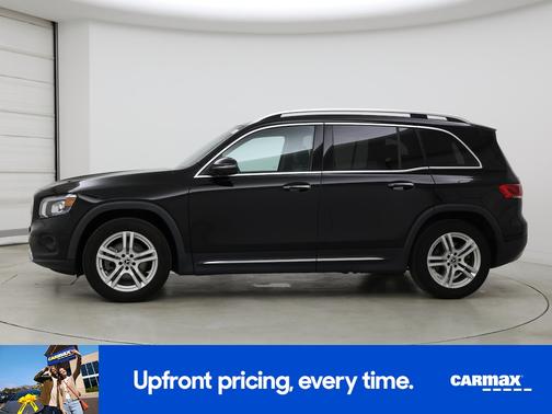 Black 2023 Mercedes-Benz GLB 250