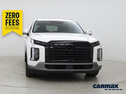 White 2023 Hyundai PALISADE Limited