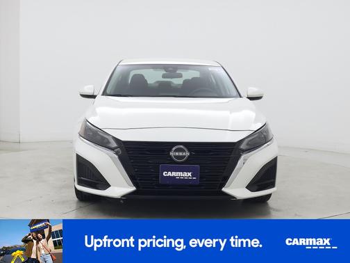 2023 Nissan Altima SV