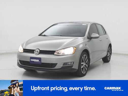 Silver 2017 Volkswagen Golf SE