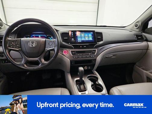 Silver 2019 Honda Pilot EX-L