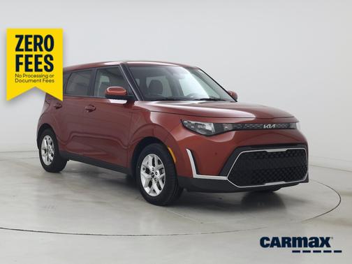 Orange 2023 Kia Soul LX