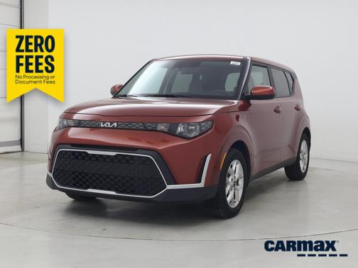 Orange 2023 Kia Soul LX