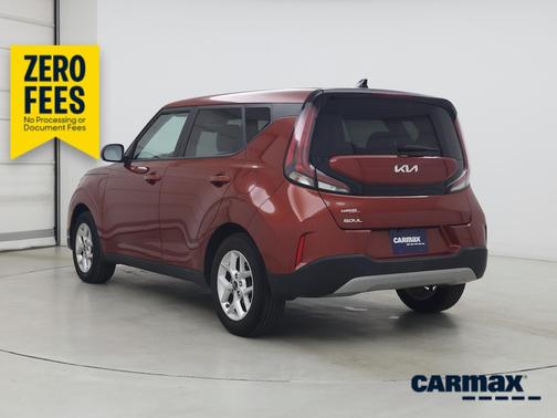 Orange 2023 Kia Soul LX
