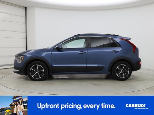 Blue 2023 Kia Niro EX