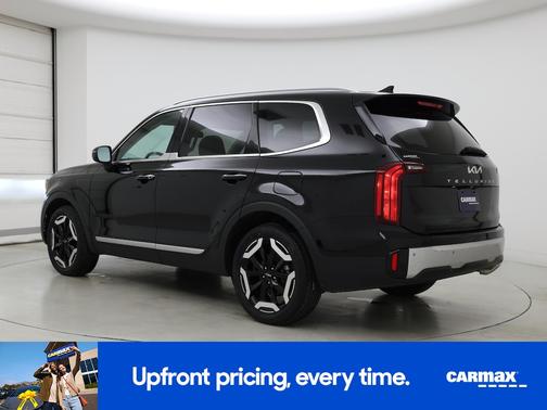 Black 2024 Kia Telluride S
