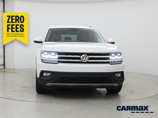 White 2018 Volkswagen Atlas SE w/Tech