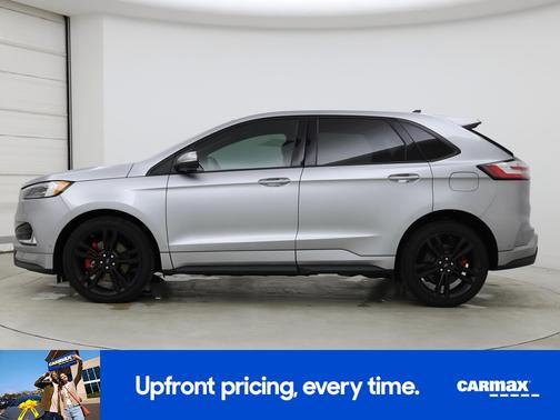 Silver 2022 Ford Edge ST