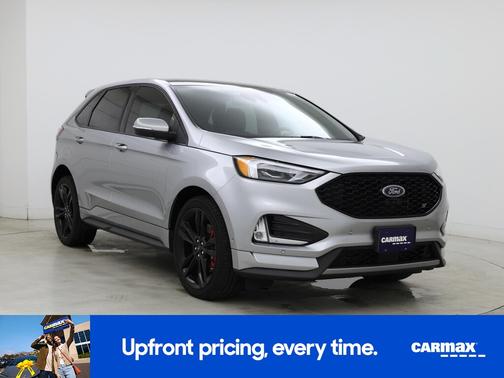 Silver 2022 Ford Edge ST